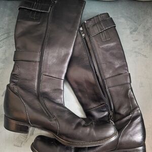 Women's Black Leather Knee-High Boots